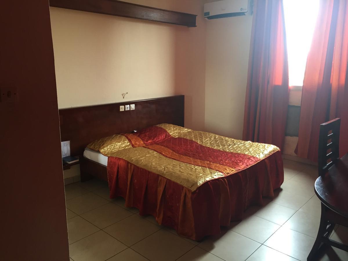 Hotel Lumiere Akwa Douala Eksteriør billede