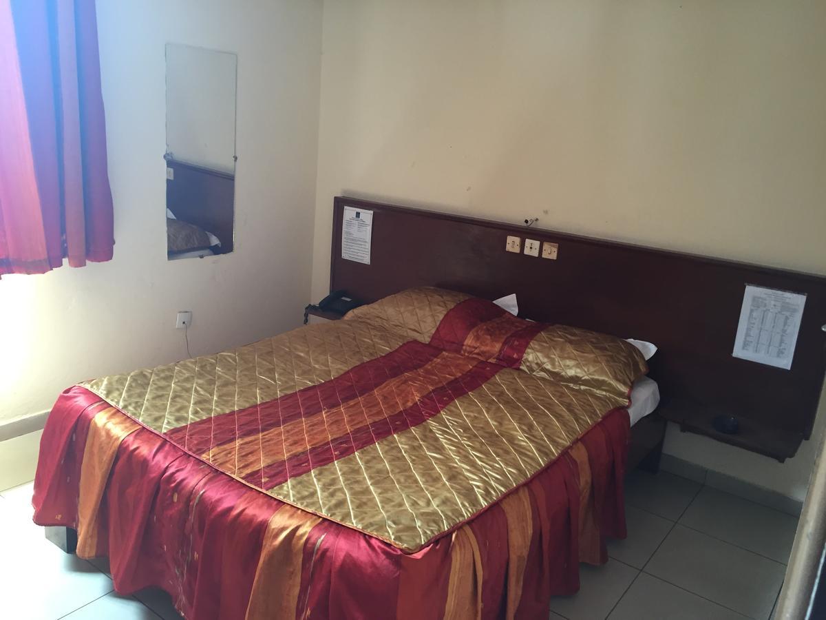 Hotel Lumiere Akwa Douala Eksteriør billede